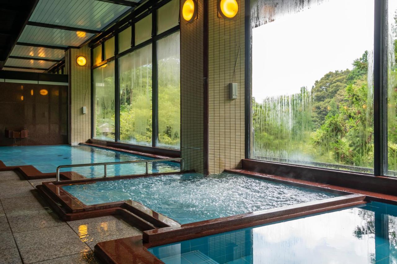קאגה Yamanaka Onsen Hanatsubaki מראה חיצוני תמונה