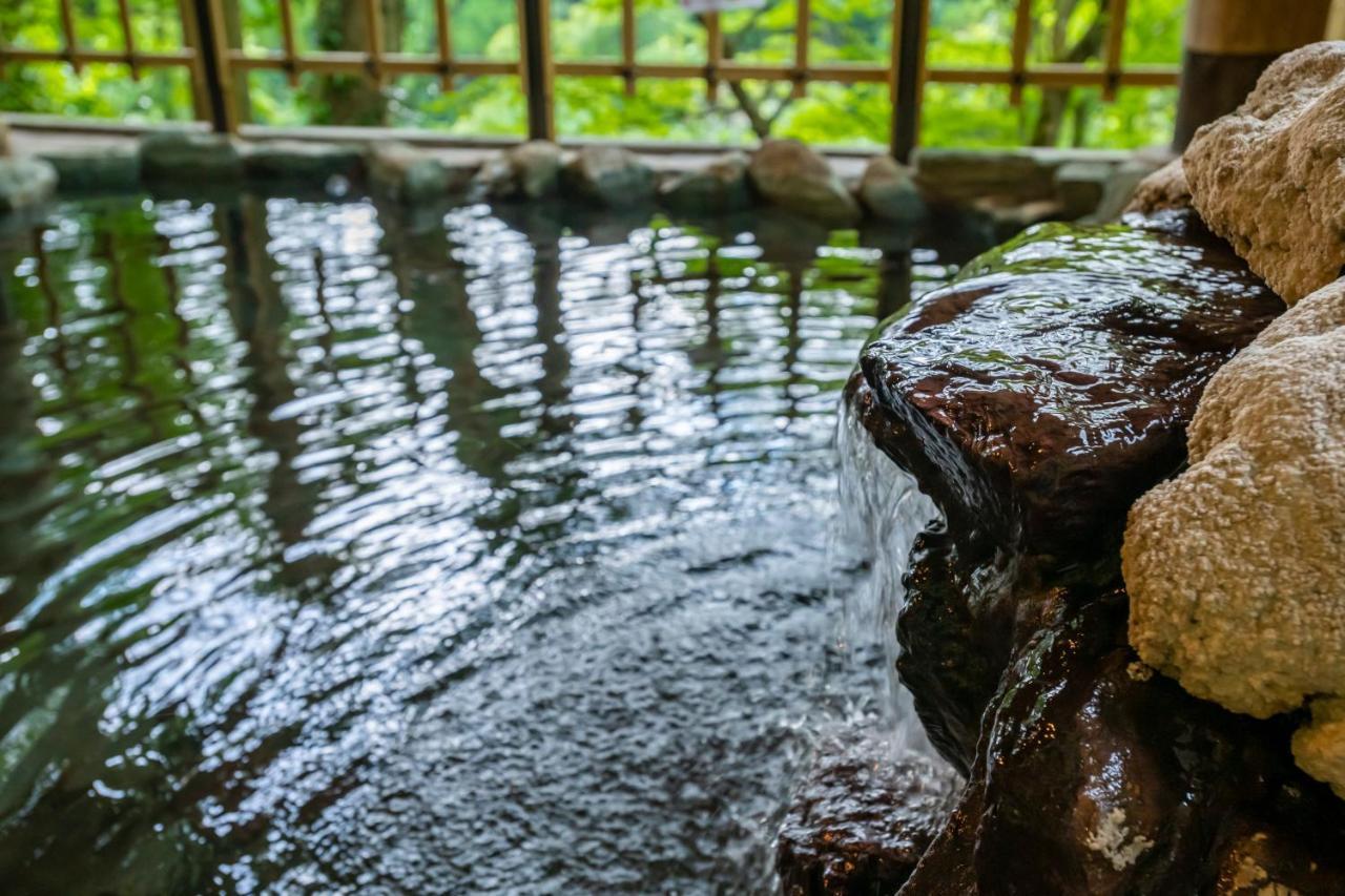 קאגה Yamanaka Onsen Hanatsubaki מראה חיצוני תמונה