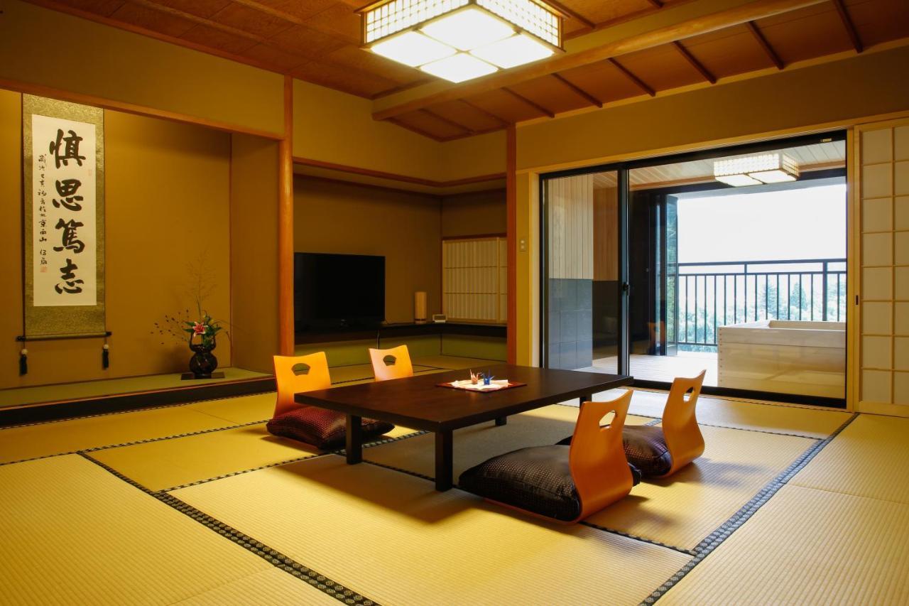 קאגה Yamanaka Onsen Hanatsubaki מראה חיצוני תמונה